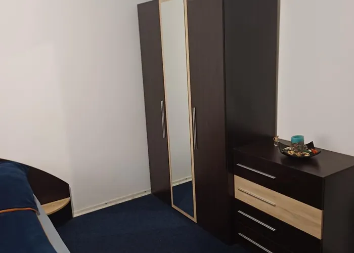 Апартаменти Garsoniera Cu Bucatarie, Iulius Mall