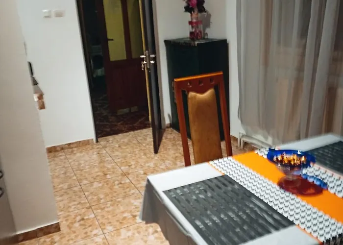 Appartement Garsoniera Cu Bucatarie, Iulius Mall